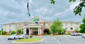 Holiday Inn Express & Suites Reidsville, an IHG Hotel